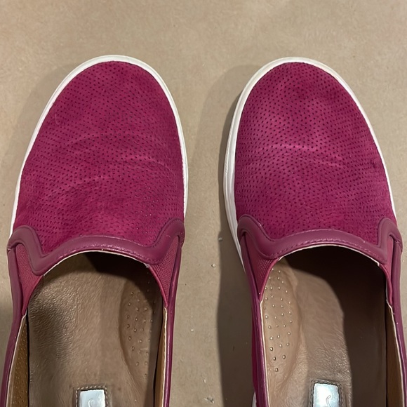 Halogen Slip on Sneakers - Picture 5 of 5